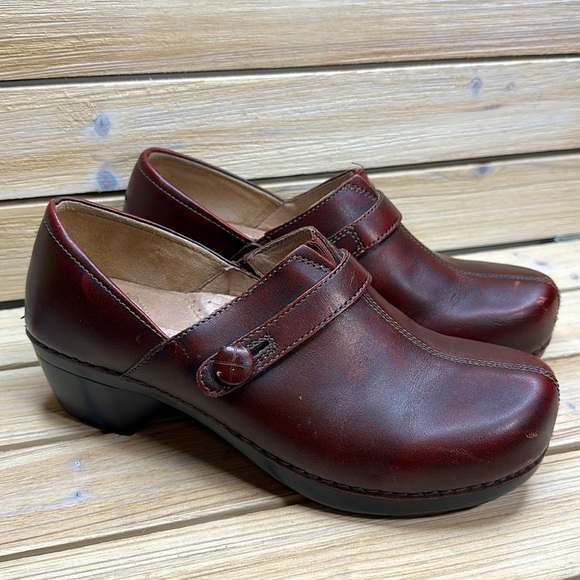 Dansko Burgundy Solstice Cordovan Clogs Size 41 - Picture 8 of 11
